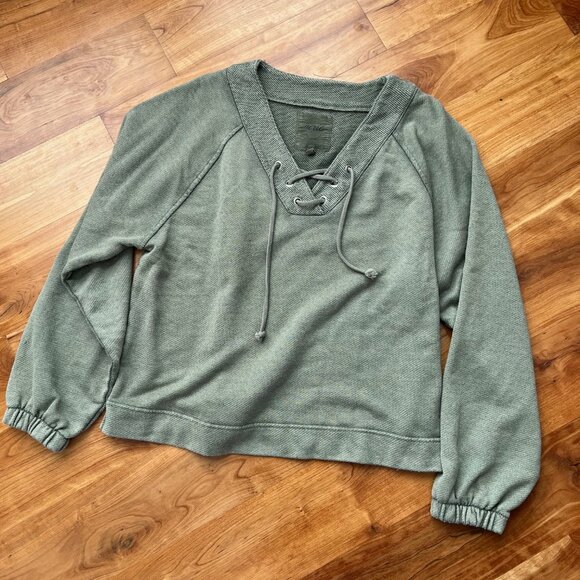 NWOT** Aerie Lace up Sweatshirt - Picture 4 of 4
